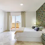 Oasis With Terrace And Sea Views With Rooftop Pool 托雷莫利诺斯