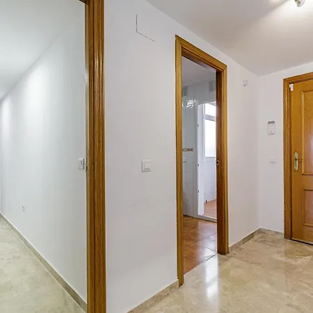 Апартаменты Oasis With Terrace And Sea Views With Rooftop Pool