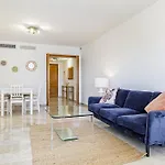Διαμέρισμα Oasis With Terrace And Sea Views With Rooftop Pool *